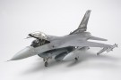 1/48 F-16C [BLOCK 25/32] Fly skala byggesett thumbnail